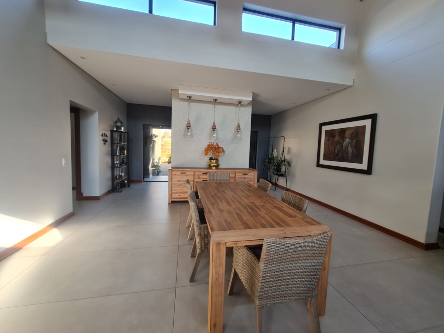 4 Bedroom Property for Sale in Heron Banks Golf Estate Free State